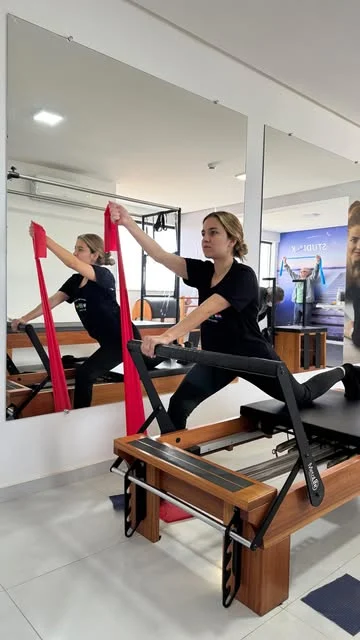 Aula de Pilates em publicação do Studio K